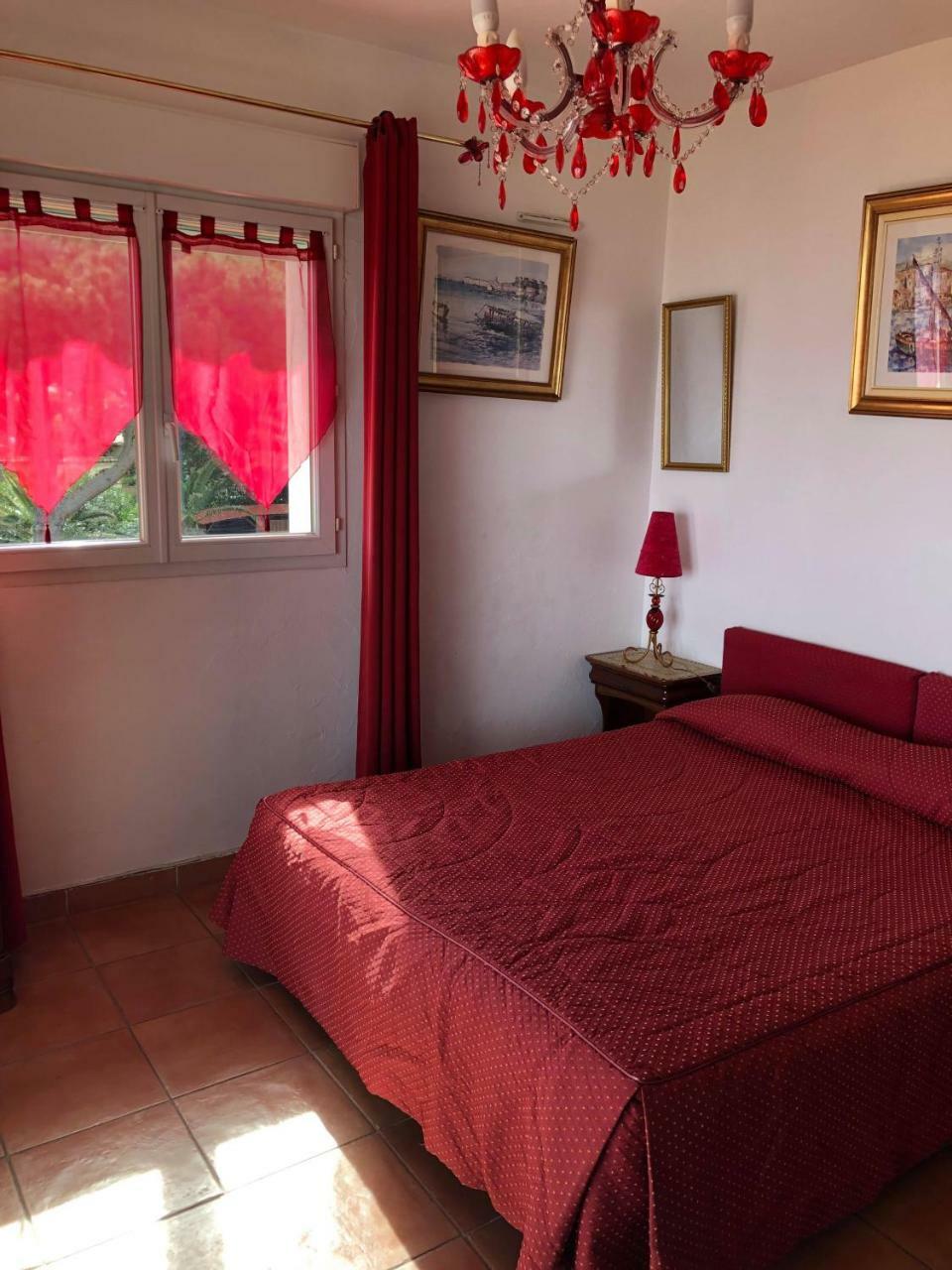 Hotel Martinengo Sainte-Maxime Eksteriør bilde