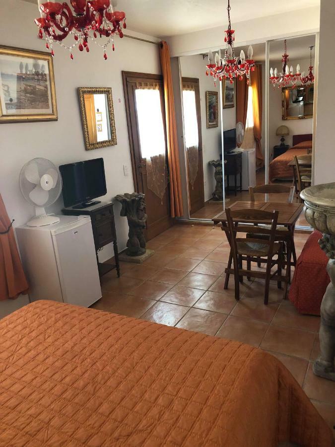 Hotel Martinengo Sainte-Maxime Eksteriør bilde